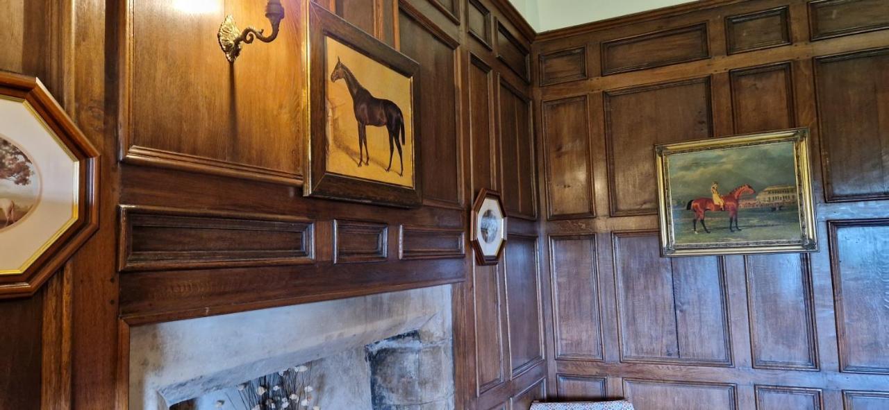 Braithwaite Hall Bed & Breakfast Middleham Esterno foto
