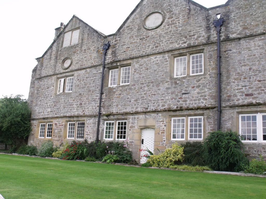Braithwaite Hall Bed & Breakfast Middleham Esterno foto
